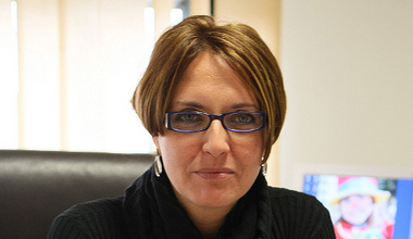 Imagen de la concejal de Servicios Sociales del Ayuntamiento de Arona, Clara María Pérez. Nov. 2012
