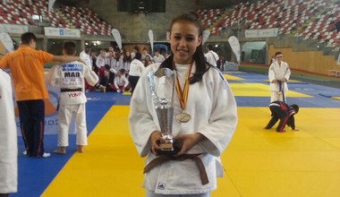Nazaret Martín campeona de España Infantil de Judo 2013