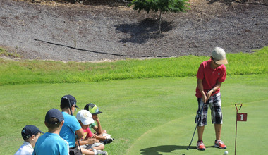 AronaDeportes y la Federación de Golf implantarán un programa pionero en Canarias de iniciación al Golf en Arona