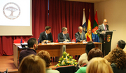Imagen de la presentaci�n, en Los Cristianos, de la primera Sociedad de Genealog�a y Her�ldica de Canarias. Abril 2012